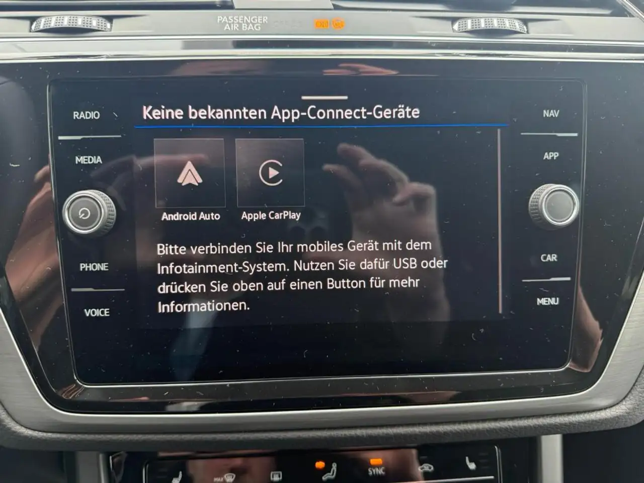 Volkswagen Touran Comfortline 1,5 l TSI OPF 150 PS 16