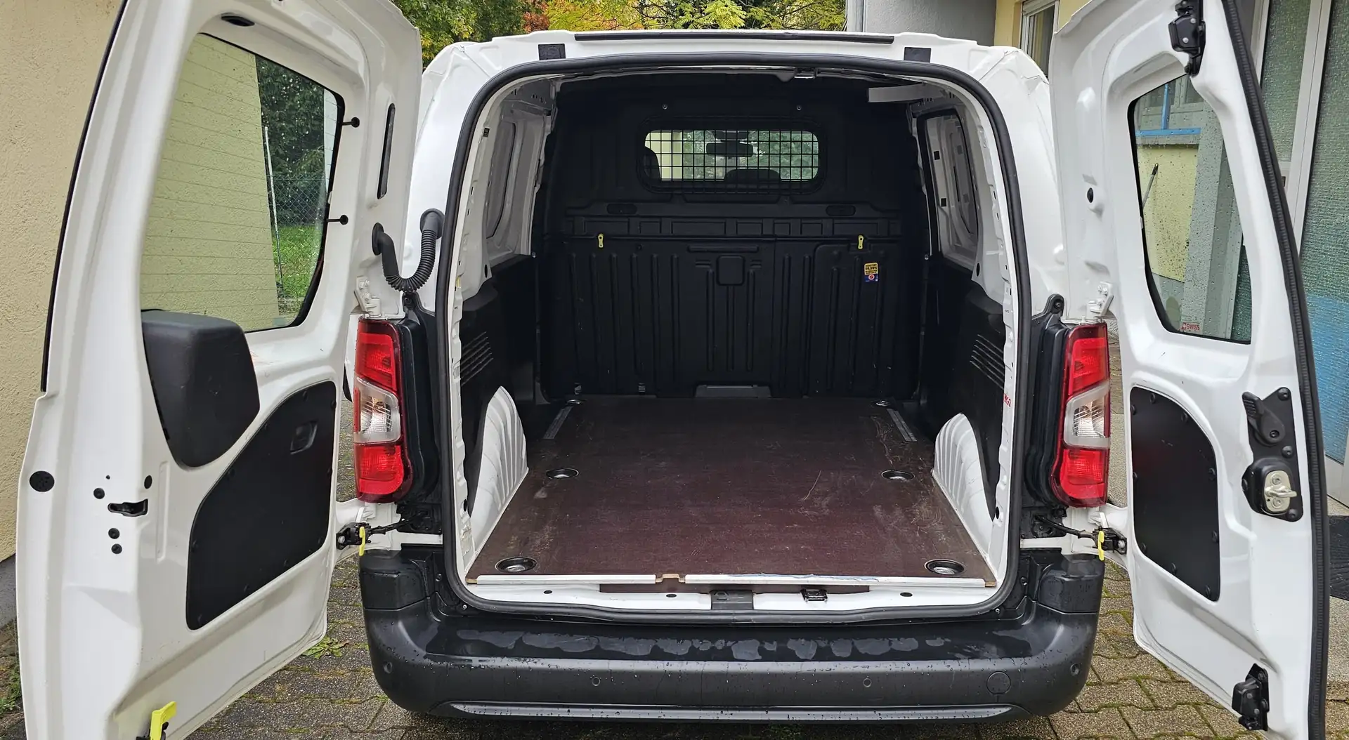 Citroen Berlingo Berlingo Club L1 BlueHDI75S&S Weiß - 2