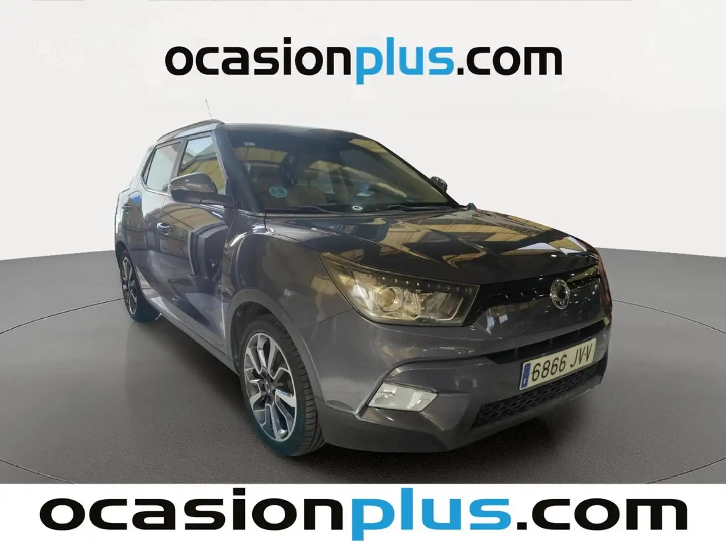 SsangYong Tivoli D16T Limited 4x2 Gris - 2