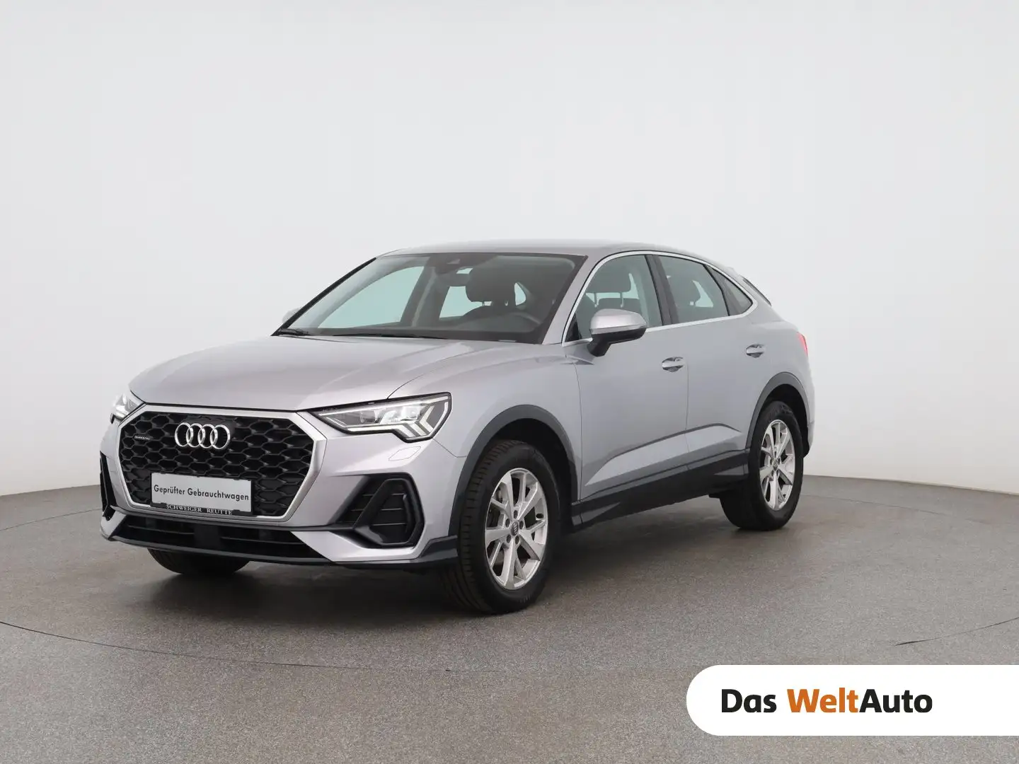 Audi Q3 35 TDI quattro Silber - 1