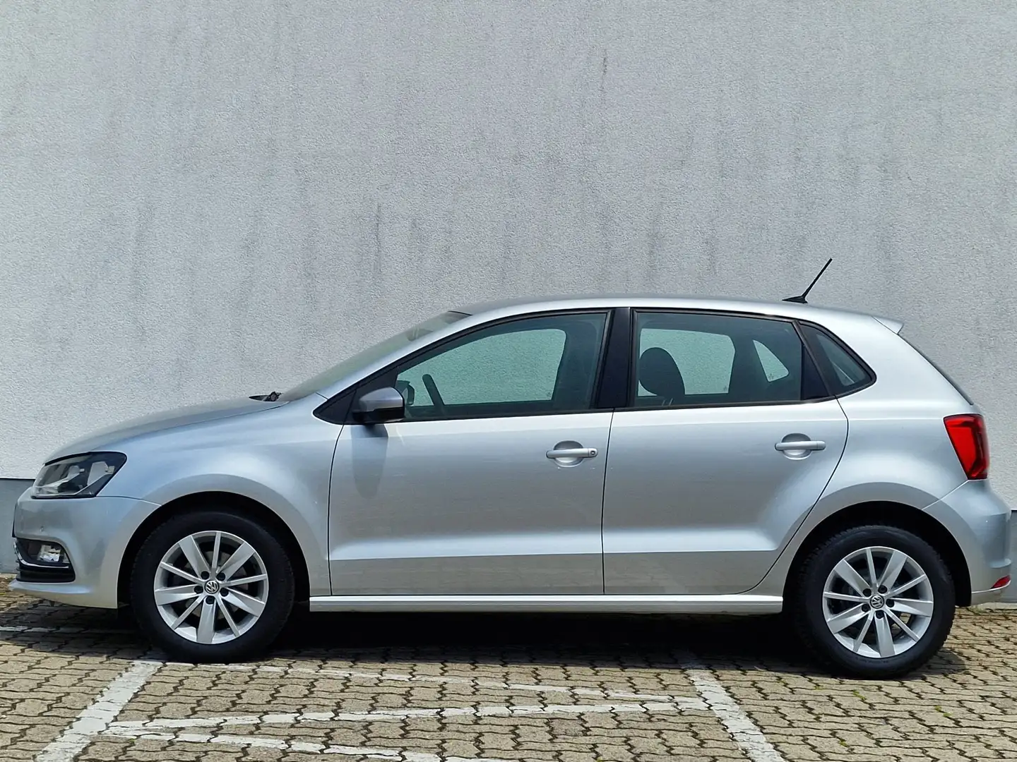 Volkswagen Polo 1.4 TDI*Comfortline*Naviagtion*Klima*I. Hand*PDC* Argent - 2
