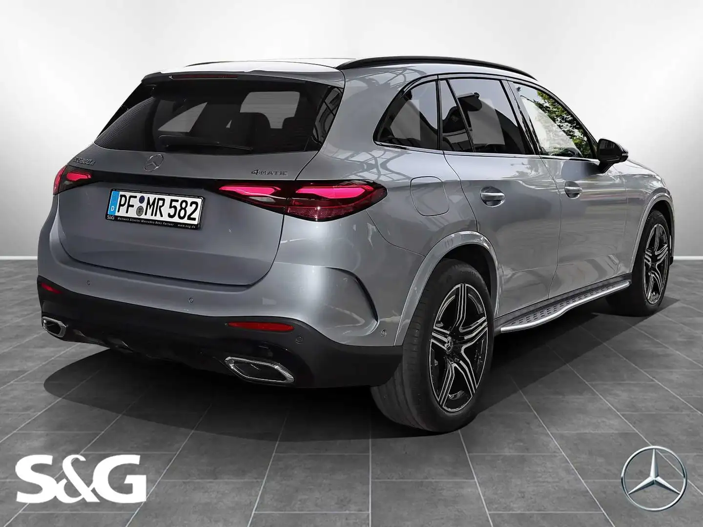 Mercedes-Benz GLC 300 d 4M AMG MBUX+360°+DIG-LED+Pano+AHK+Nigh Silber - 2