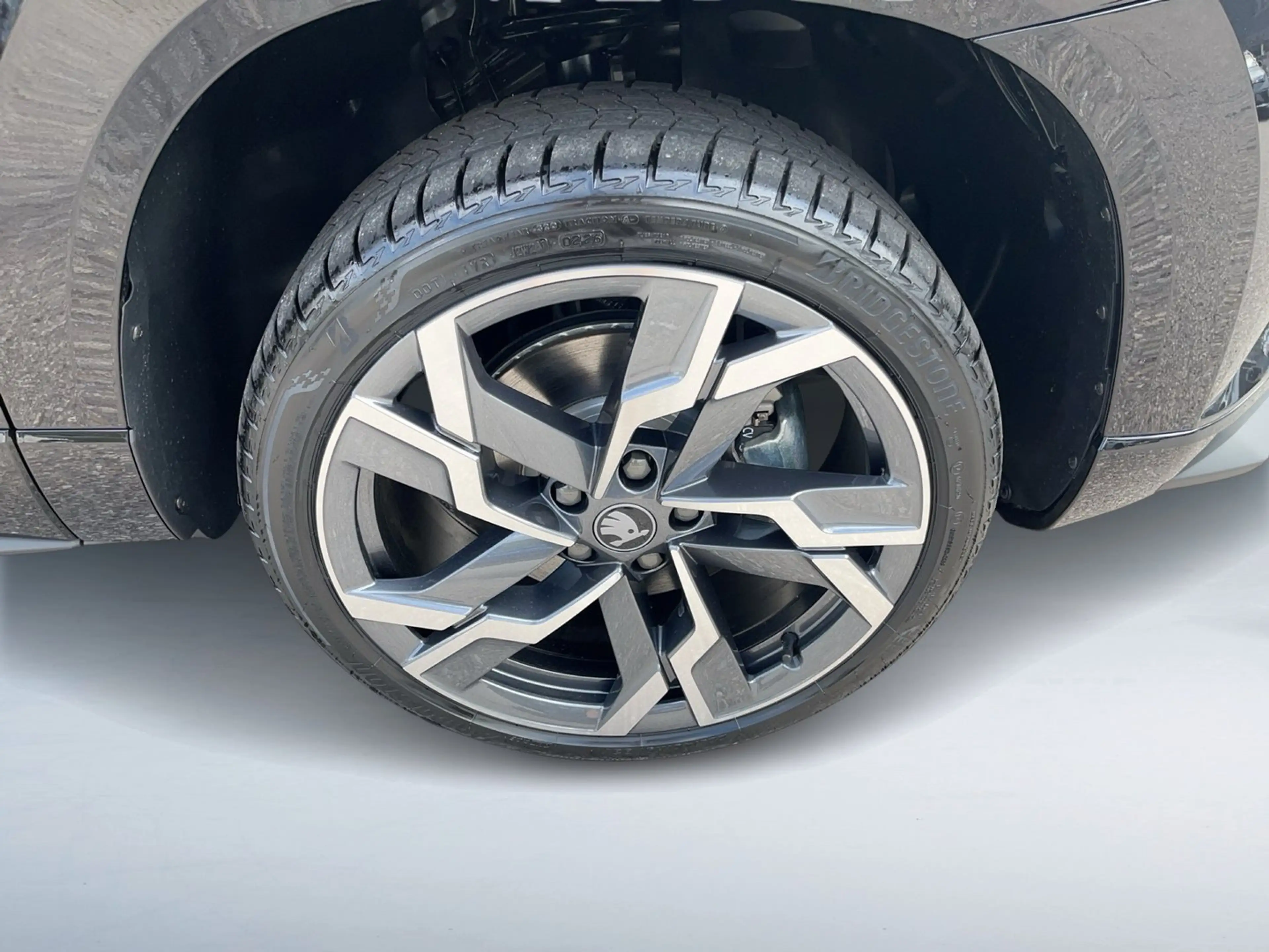 Skoda Karoq Sportline TSI DSG ACT — photo 6