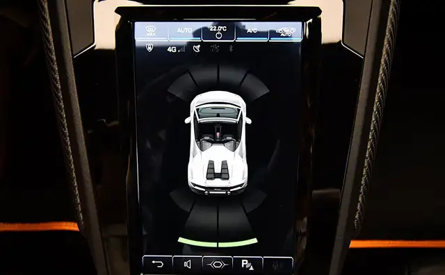 Lamborghini Huracan view 14