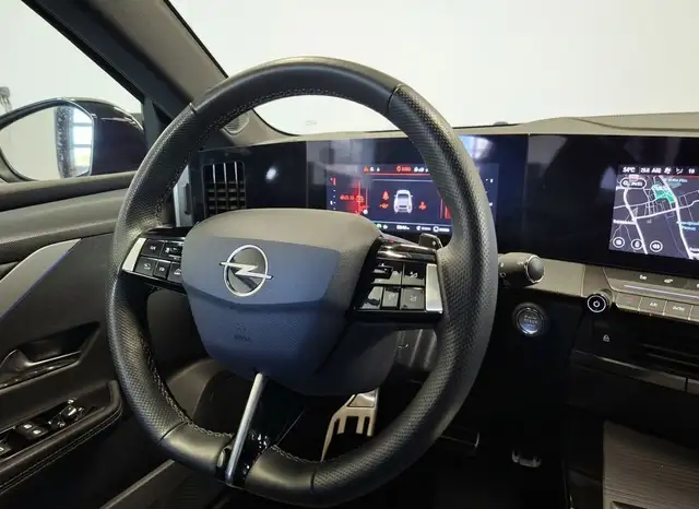 Opel Astra view 15