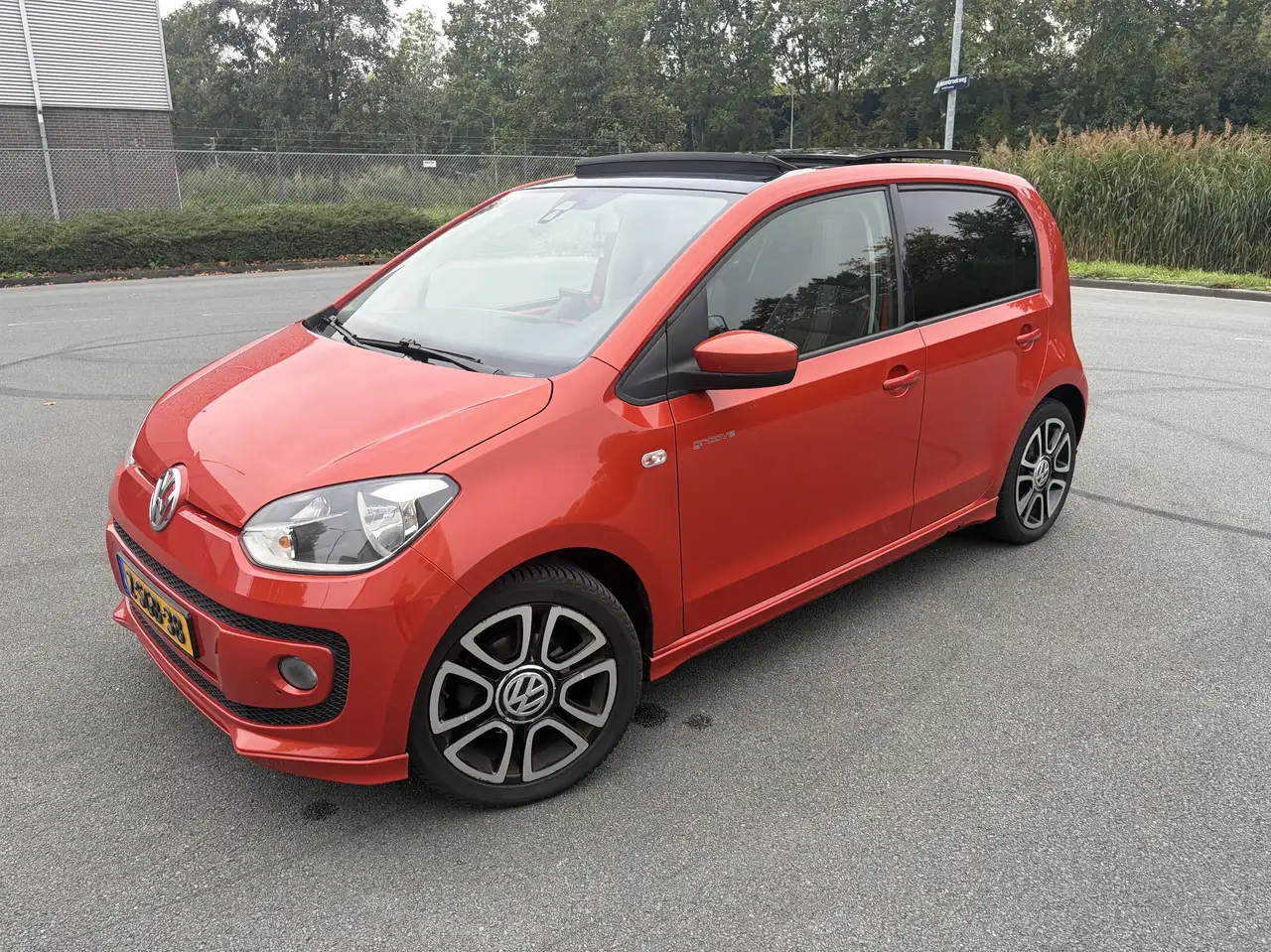 Volkswagen up!