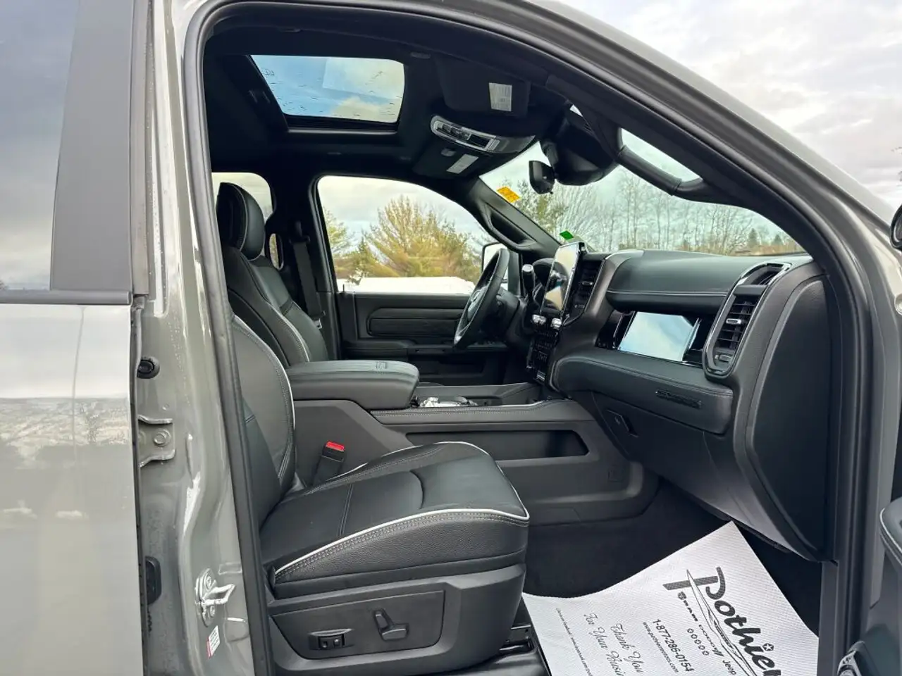 RAM 3500 снимка RAM 3500