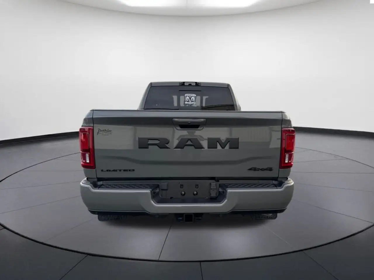 RAM 3500 снимка RAM 3500