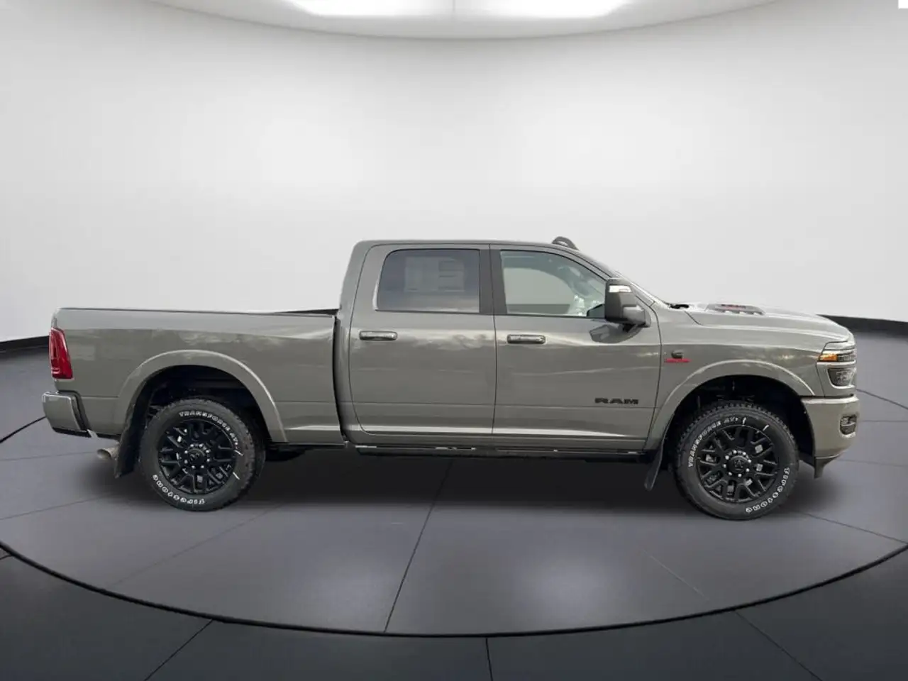 RAM 3500 снимка RAM 3500