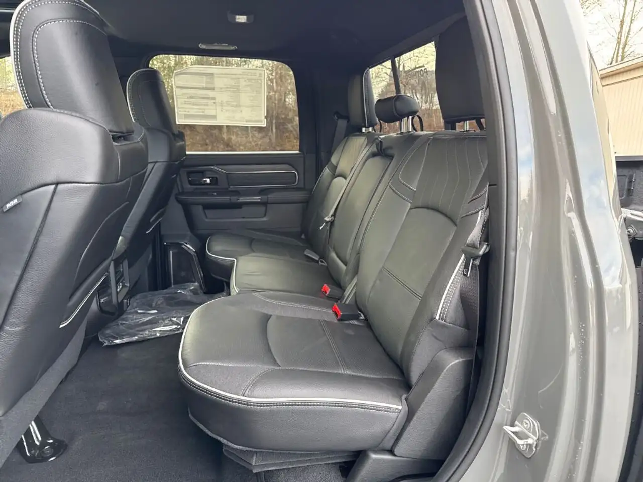 RAM 3500 снимка RAM 3500