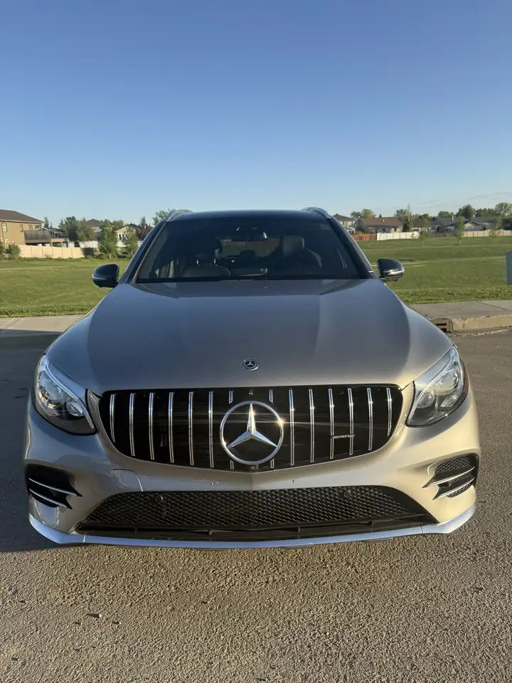 Mercedes-Benz GLC снимка Mercedes-Benz GLC