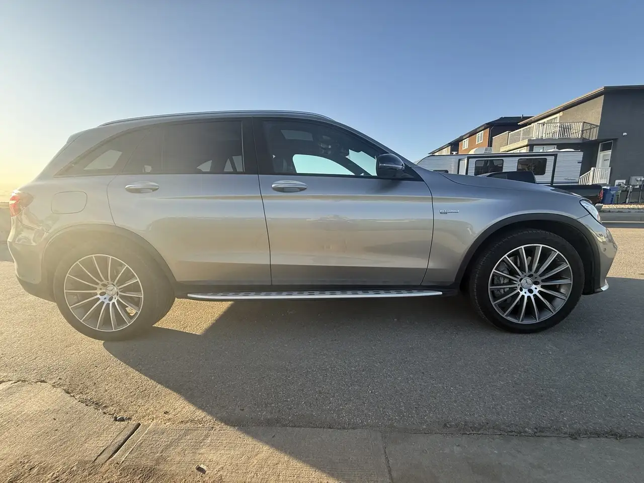 Mercedes-Benz GLC снимка Mercedes-Benz GLC