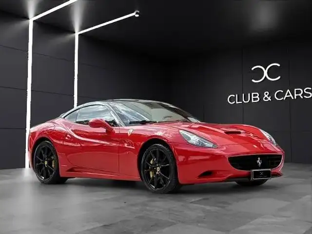 Ferrari California California 4.3 dct Atelier Ferrari/Carbon Ceramica/Camera/Rosso Corsa con Tetto in nero