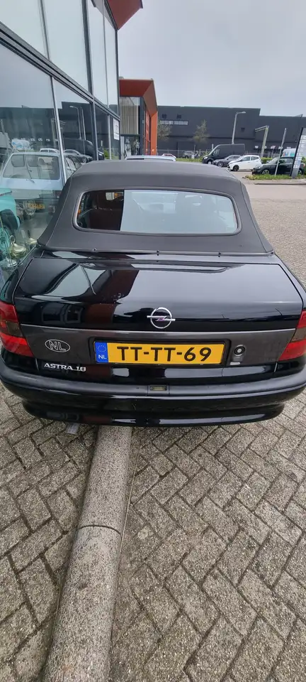 Opel Astra 1.6i Comfort, foto 2