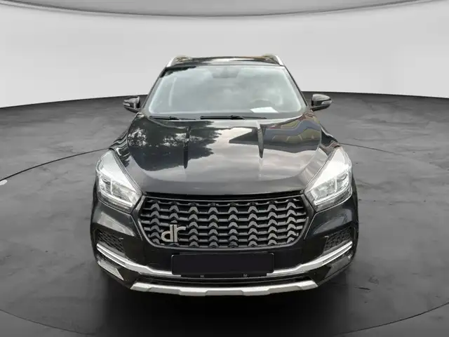 DR Automobiles DR4.0 view 2
