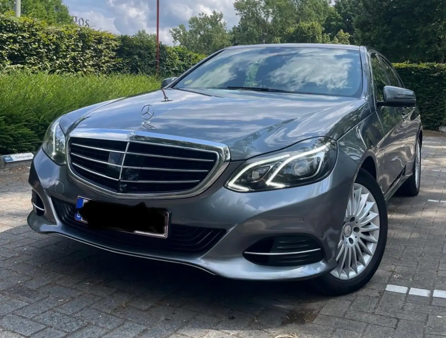 Mercedes-Benz E 200 BlueTEC 7G-TRONIC Avantgarde Gris - 1