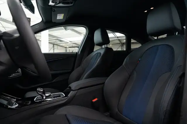 BMW M view 8