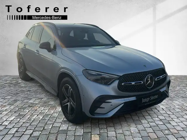 Mercedes-Benz GLC 220 d 4MATIC Distr KeyGo PTS Shz Navi MBUX Ansicht 6