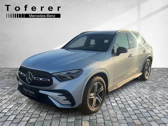 Mercedes-Benz GLC 220 d 4MATIC Distr KeyGo PTS Shz Navi MBUX Ansicht 2
