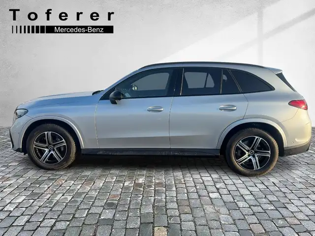 Mercedes-Benz GLC 220 d 4MATIC Distr KeyGo PTS Shz Navi MBUX Ansicht 3