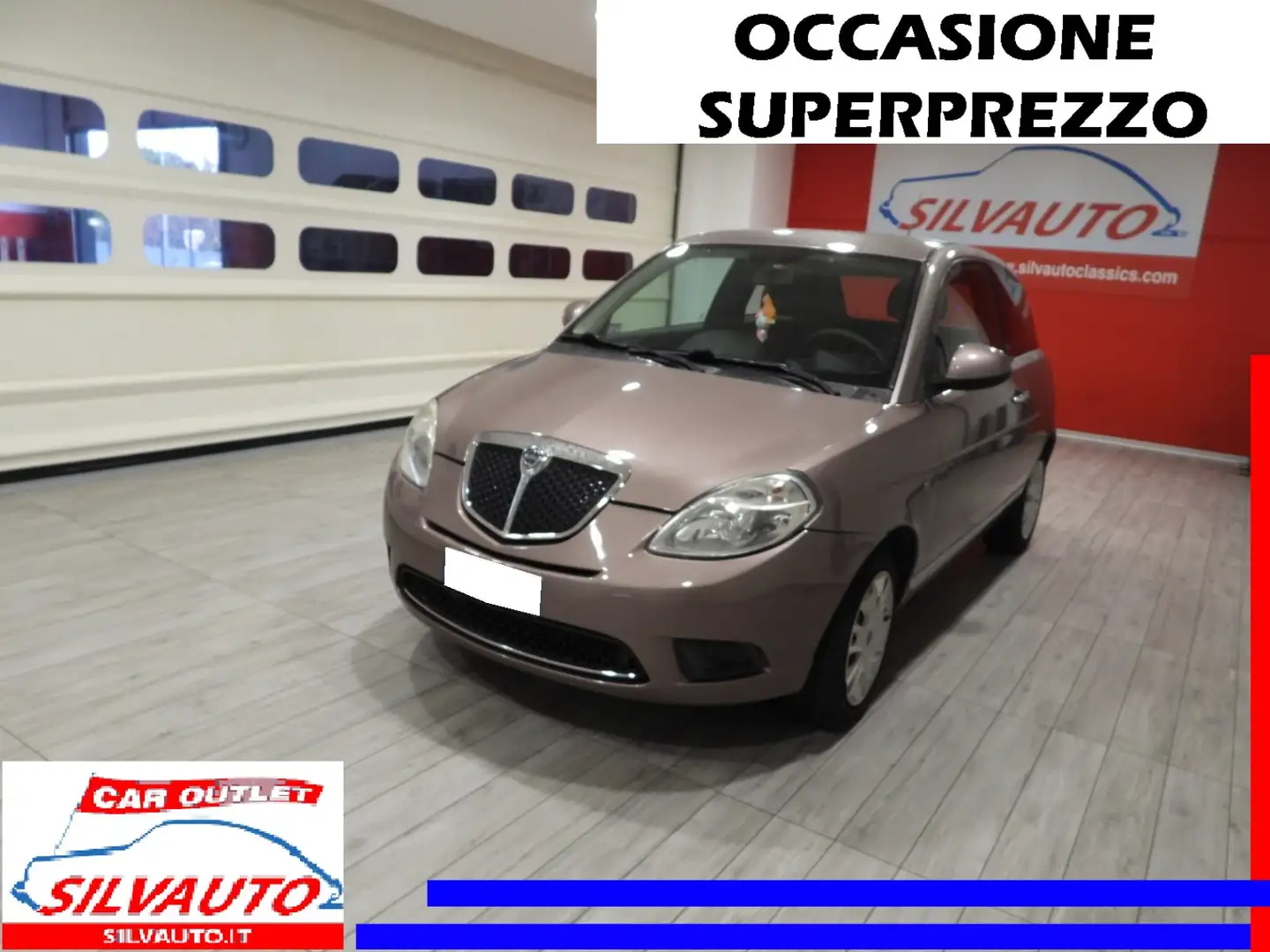 Lancia Ypsilon LANCIA YPSILON 1.2 DIVA 69CV (2010) - 1
