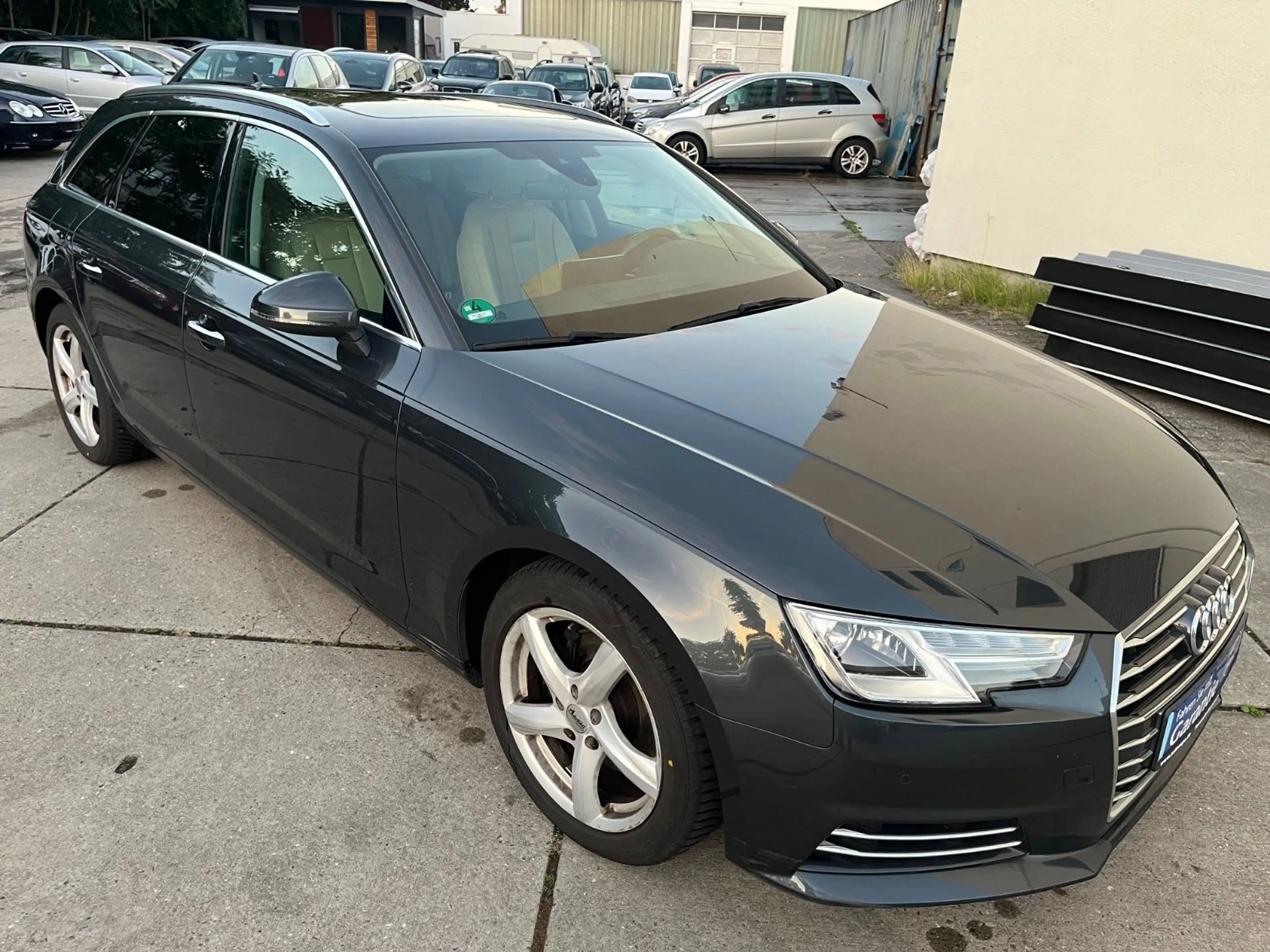 Audi A4 Avant design ultra — photo 5