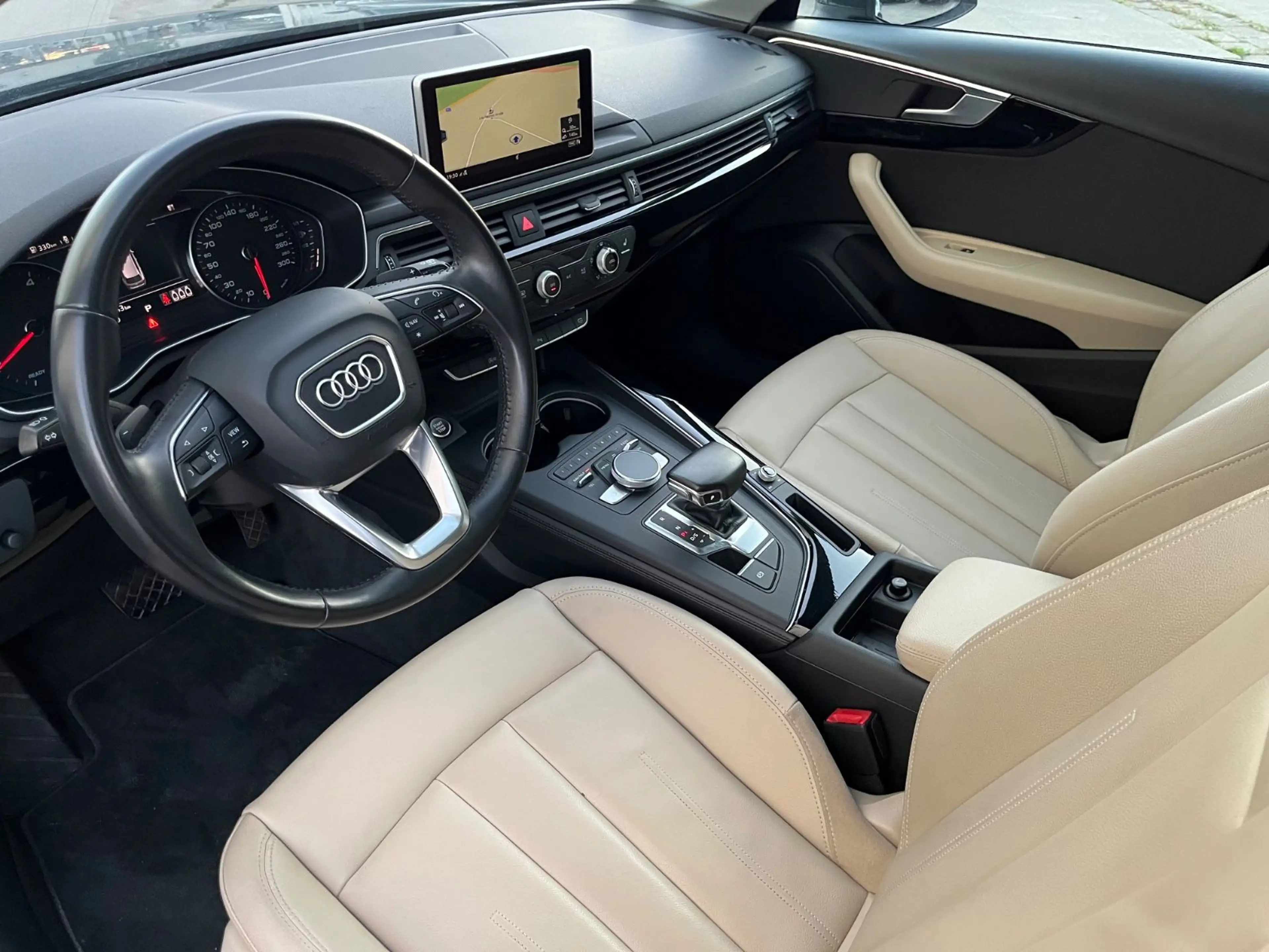 Audi A4 Avant design ultra — photo 4