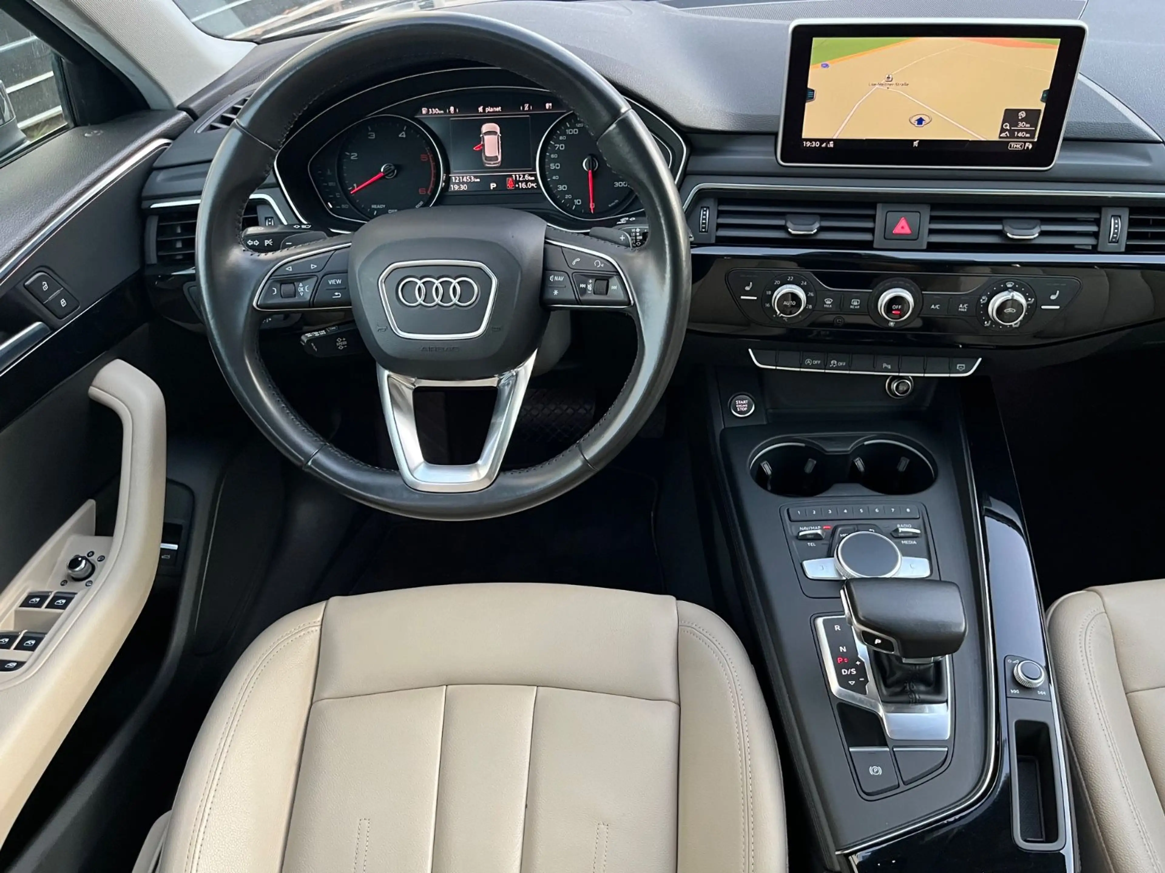 Audi A4 Avant design ultra — photo 6