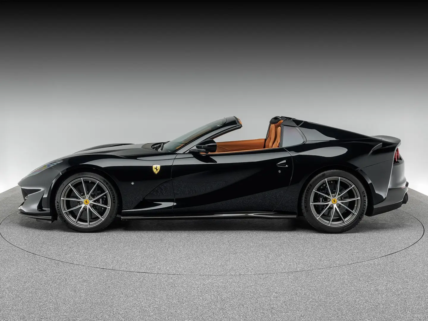 Ferrari 812 GTS Negru - 2