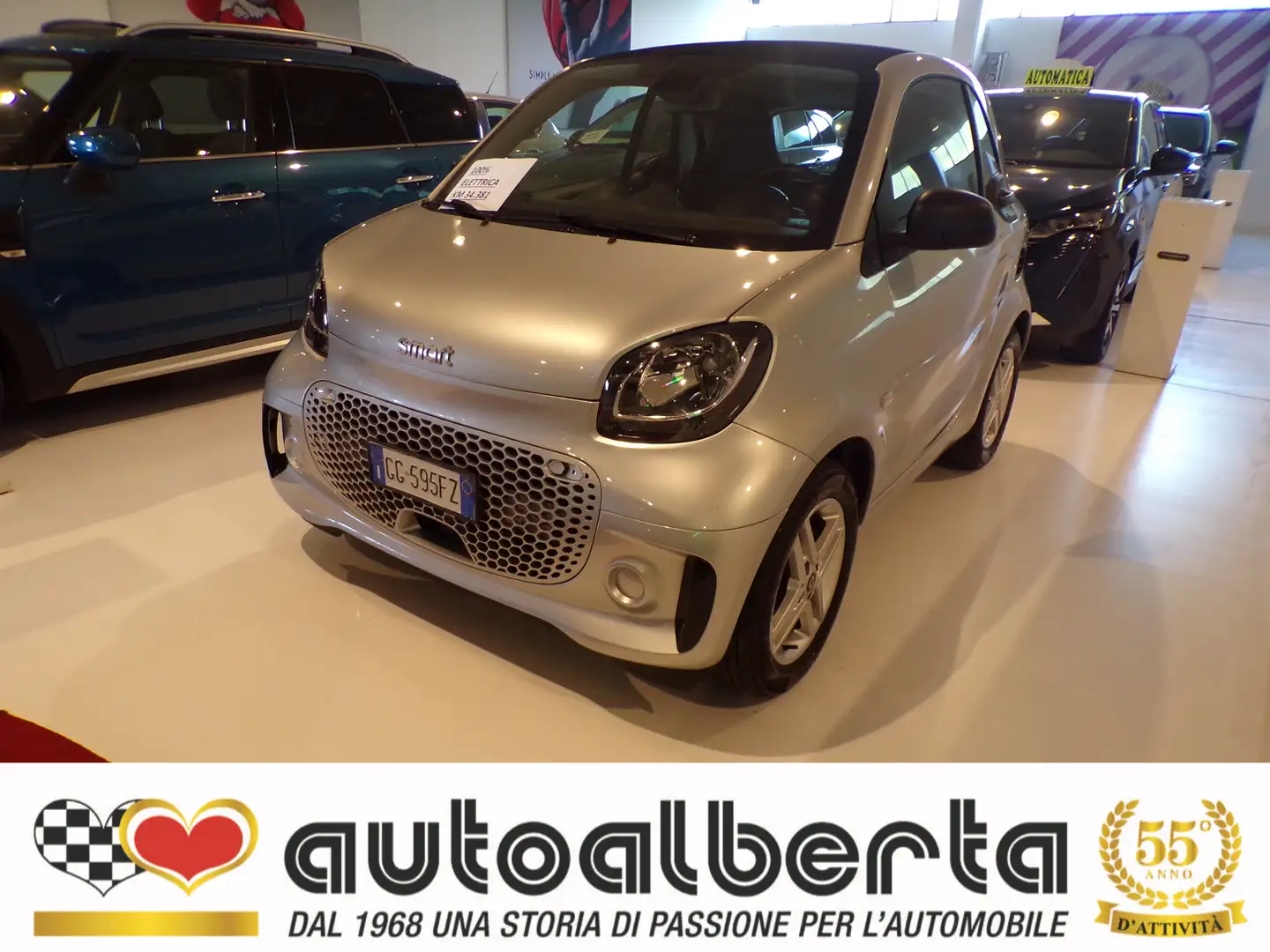 smart forTwo EQ 60 KW Pure (100% elettrica) Silber - 2