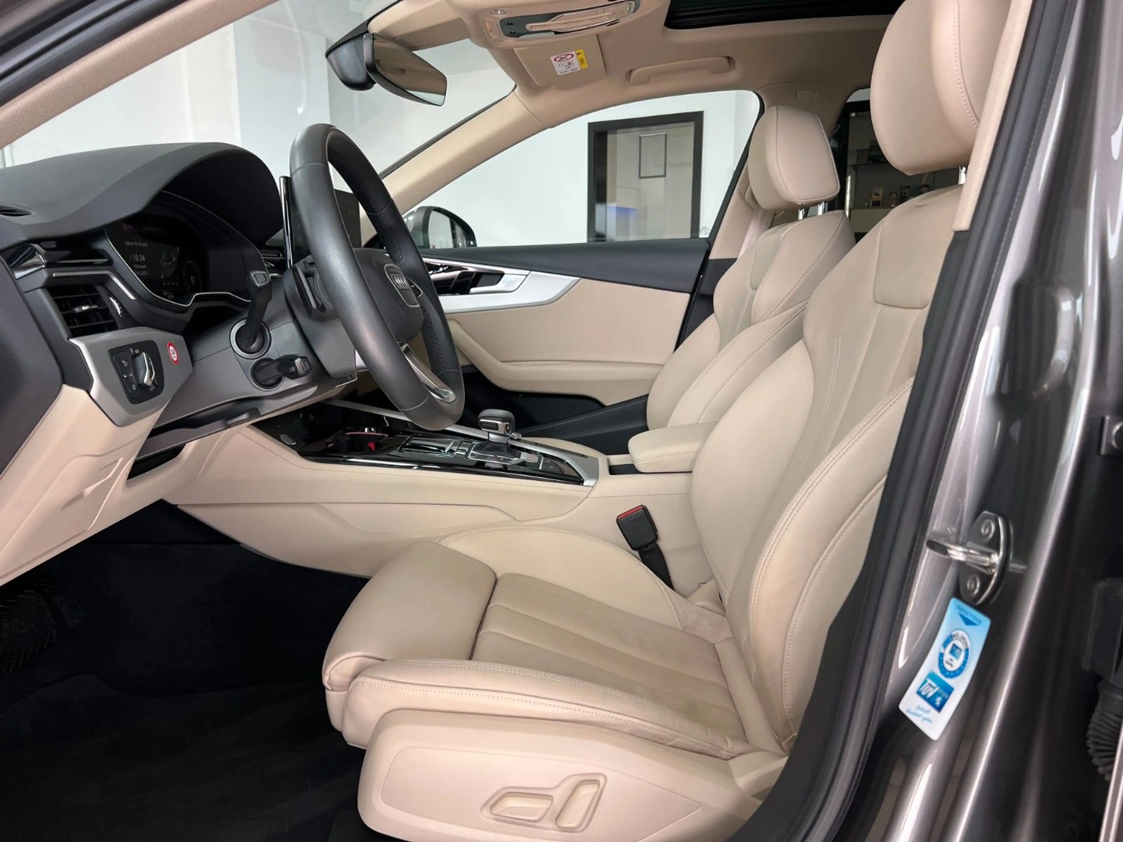 Audi A4 allroad quattro 50 TDI/MATRIX/LEDER/KAM/PANO — photo 7