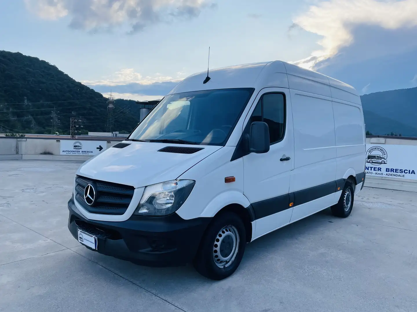 Mercedes-Benz Sprinter F37/33  EXECUTIVE 1 PROPRIETARIO EURO 6B Blanc - 1