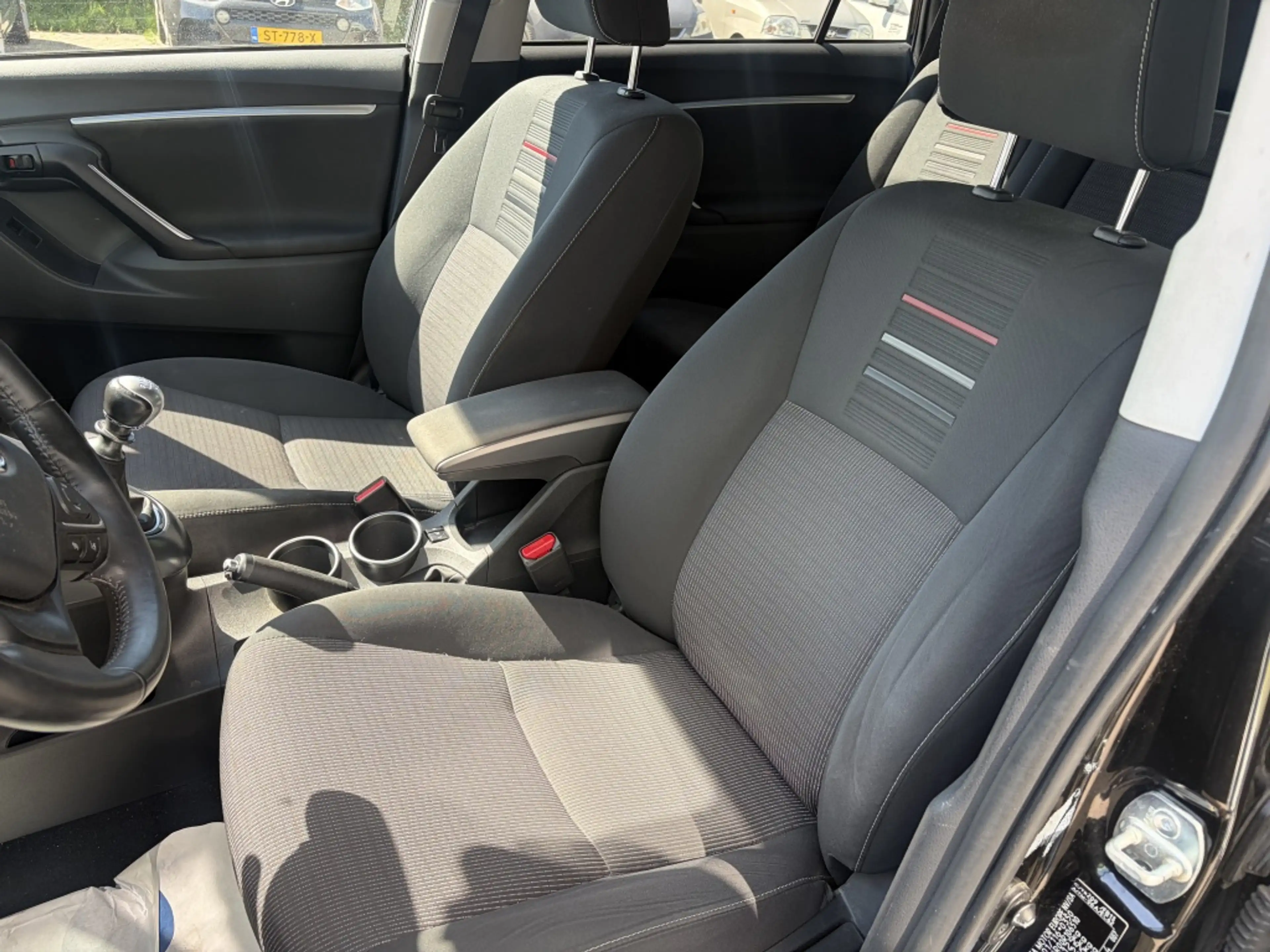 Toyota Verso 1.8 VVT-i Dynamic, 5p, Nav, Airco, Camera, — photo 14