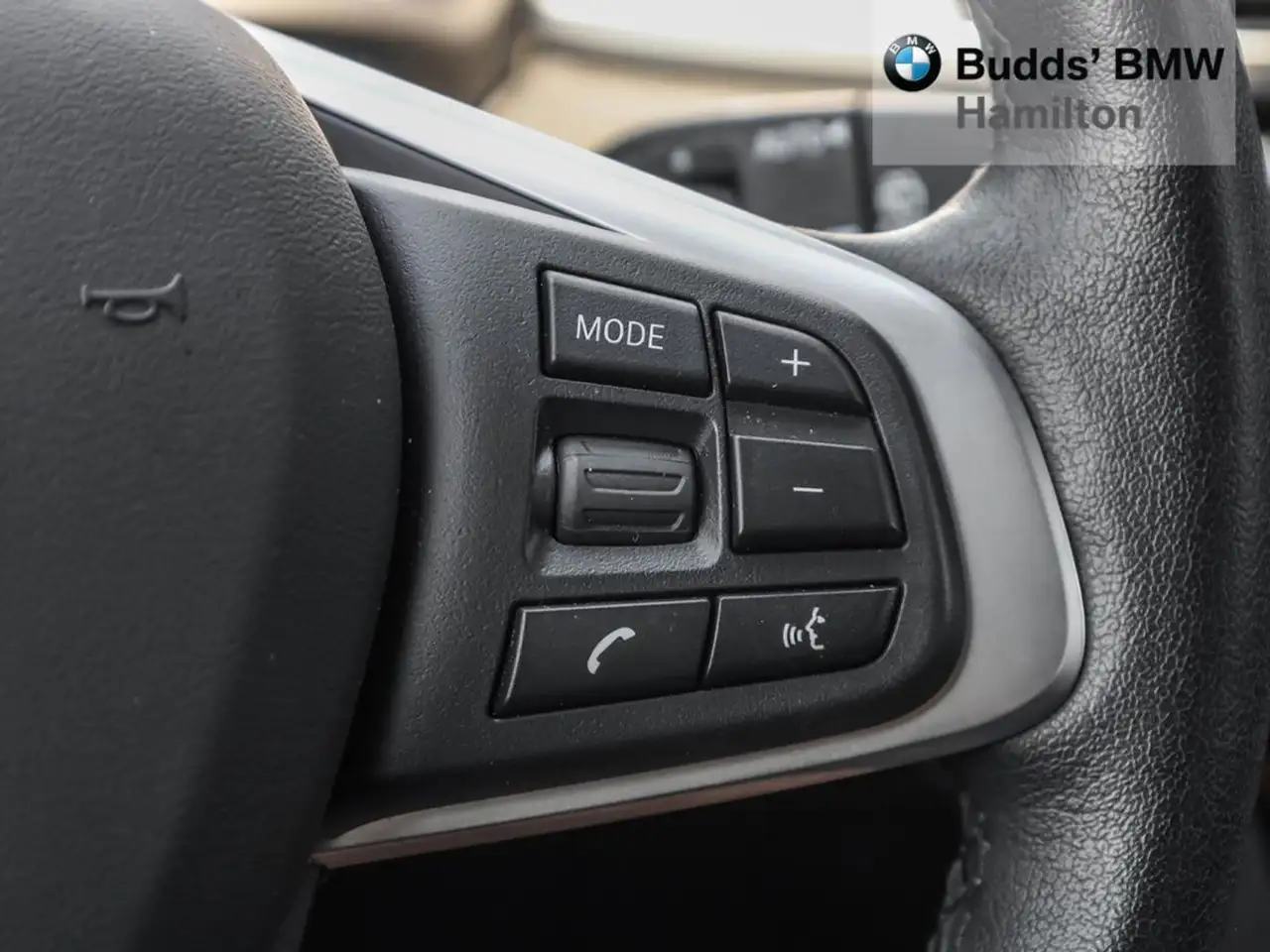 BMW X1 photo BMW X1