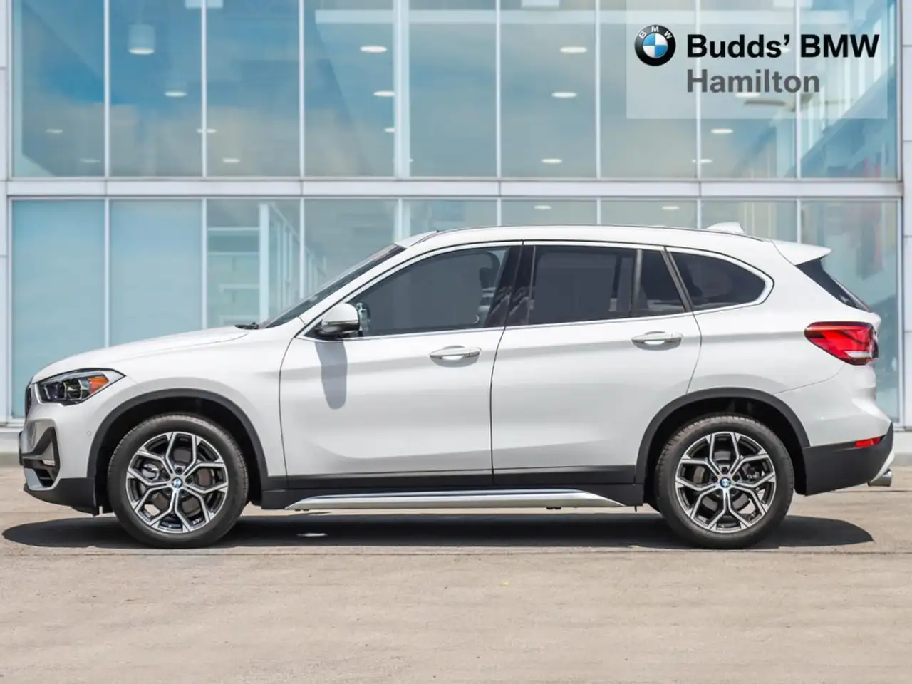 BMW X1 photo BMW X1
