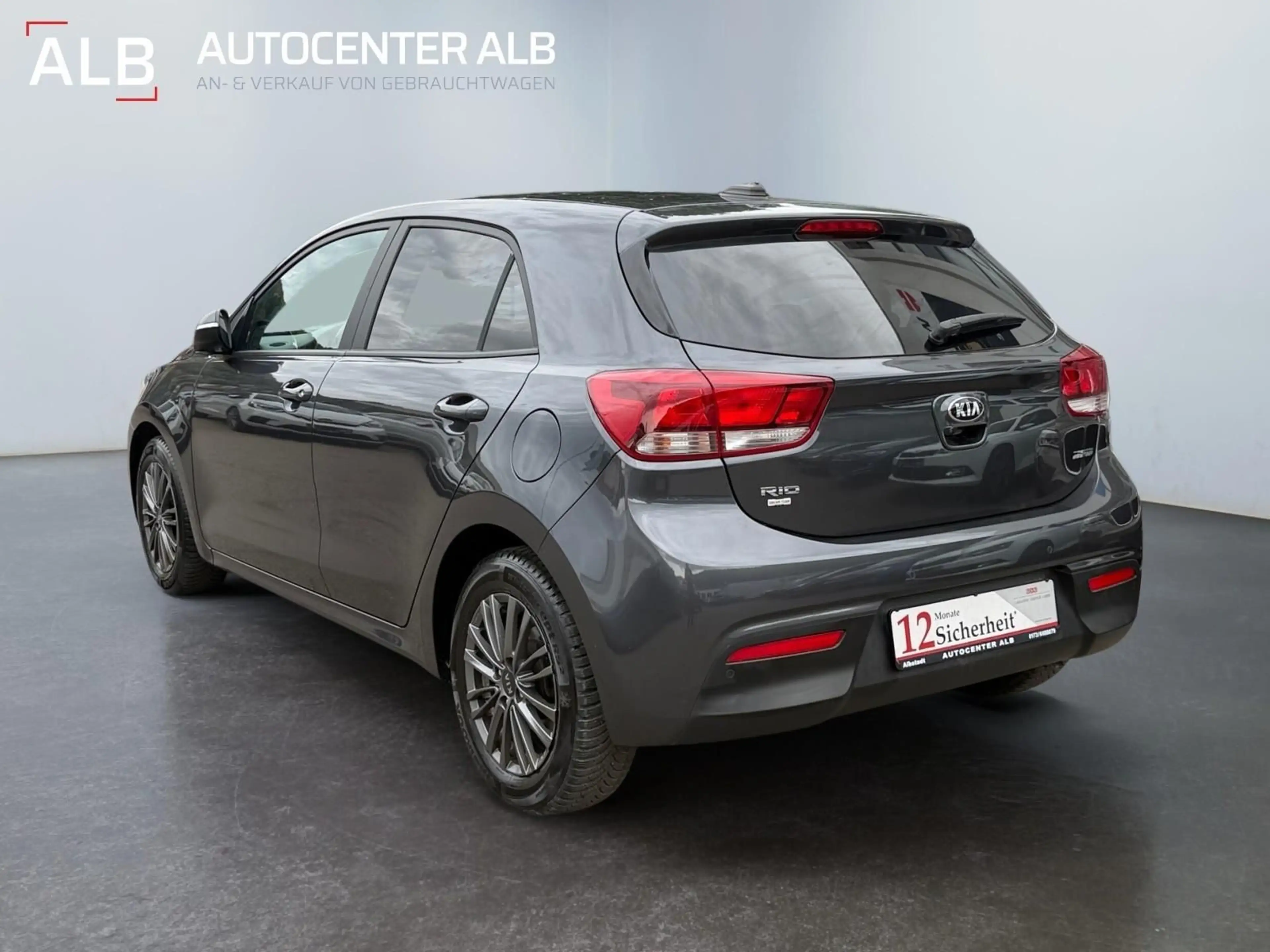 Kia Rio Dream Team/KLIMA/SHZ/KAMERA/LED/1.HAND/EURO6 — photo 3