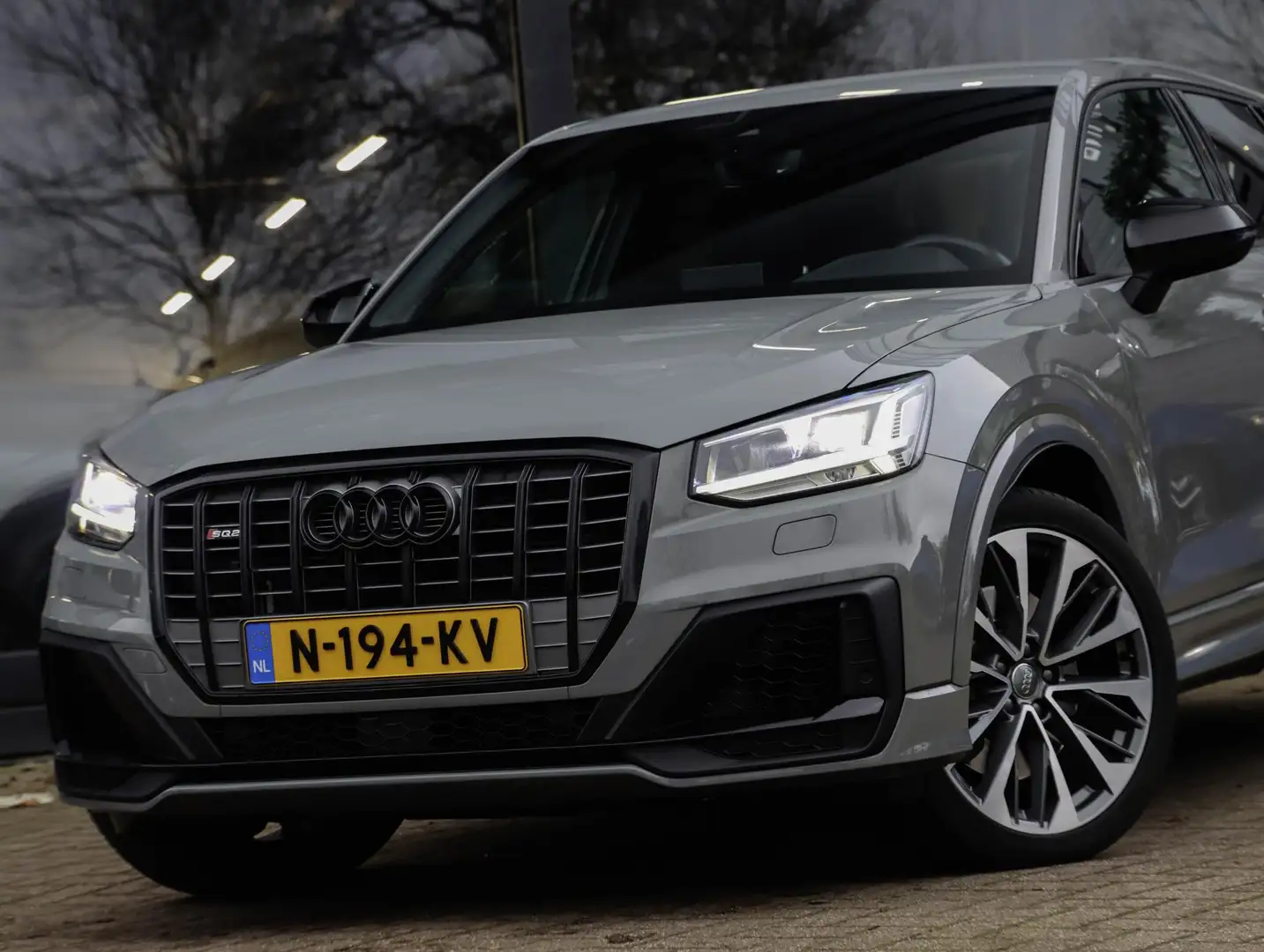 Audi SQ2 2.0 TFSI 300PK Aut. Adaptive Cruise Quantumgrijs Gris - 2