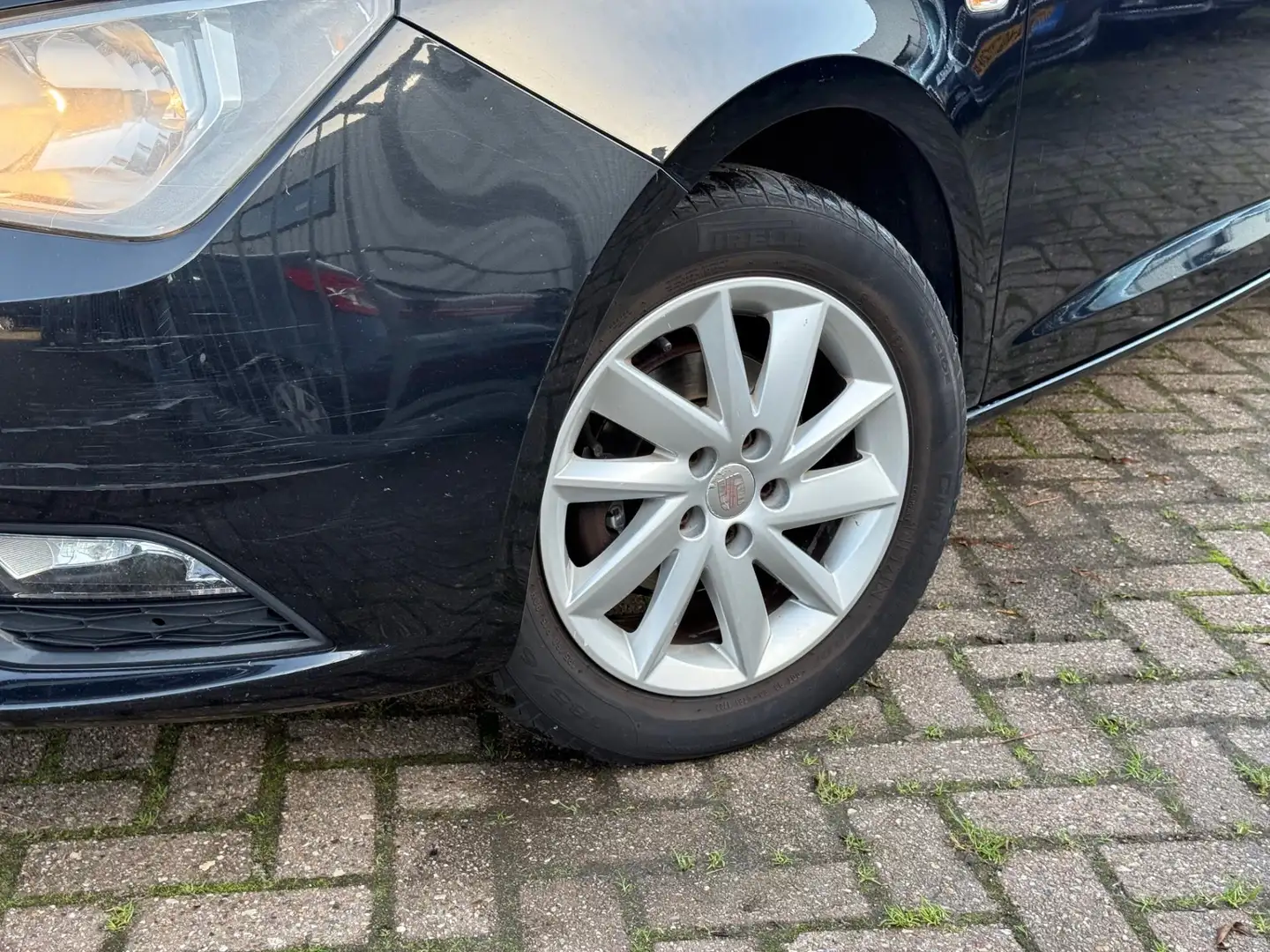 SEAT Ibiza ST 1.2 TDI Style Ecomotive Noir - 2