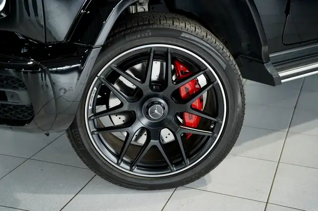 Mercedes-Benz G 63 Amg view 3