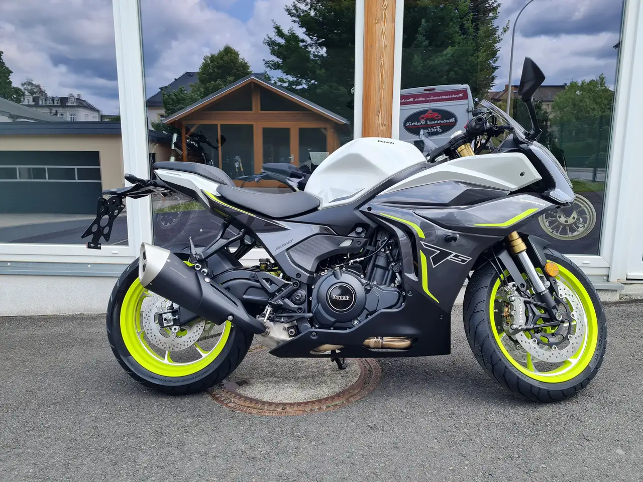 Benelli Tornado