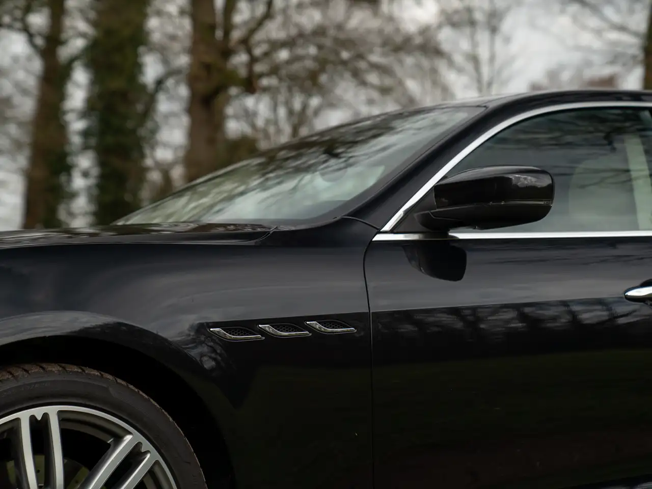 Maserati Ghibli 2022 — фото 27