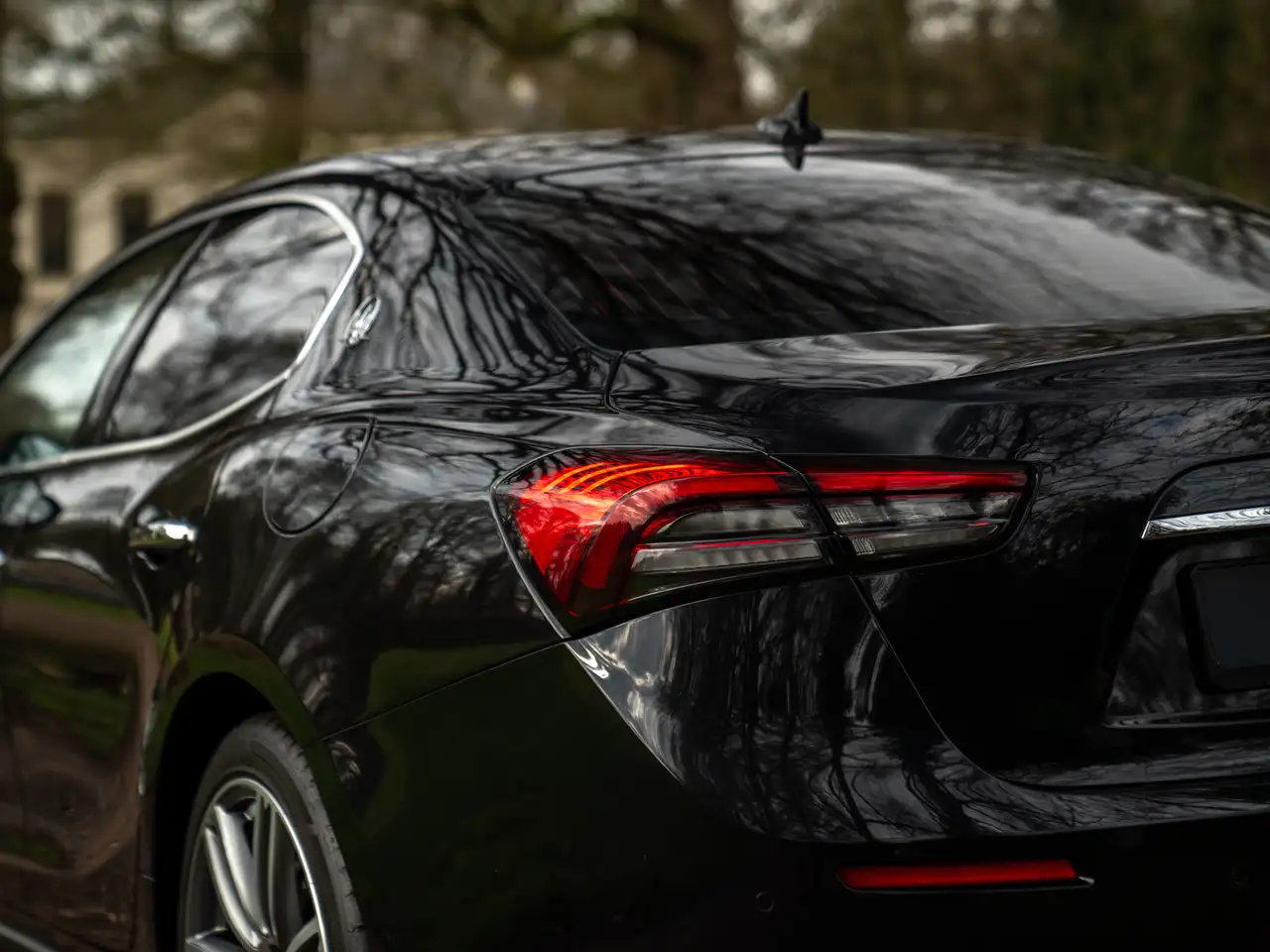Maserati Ghibli 2022 — фото 20
