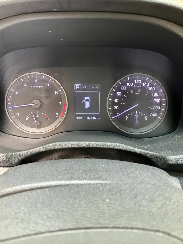 Hyundai TUCSON снимка Hyundai TUCSON