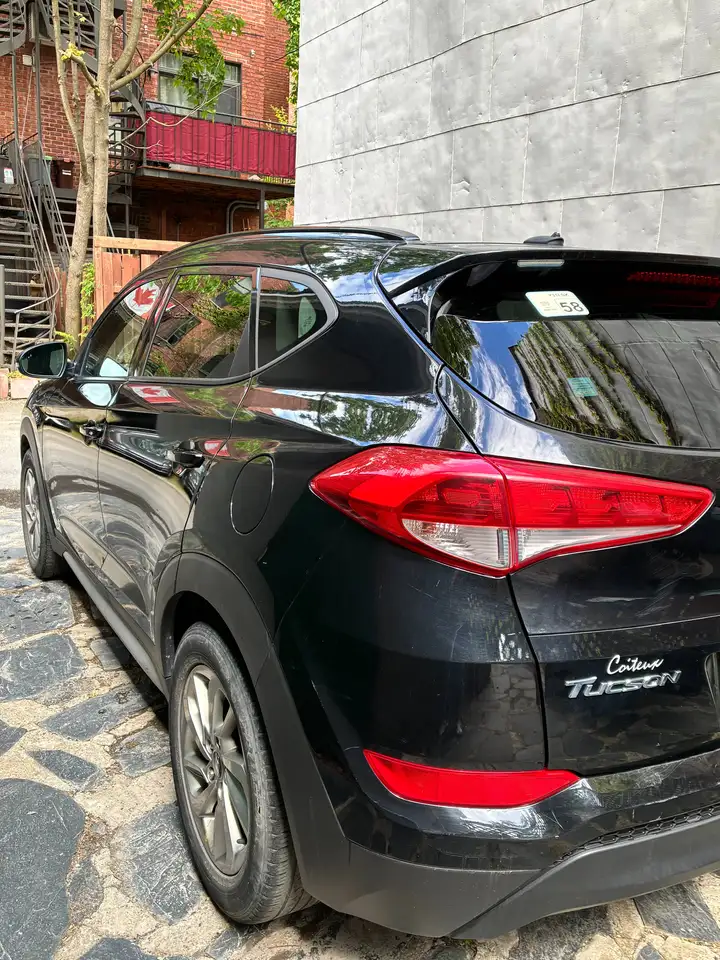 Hyundai TUCSON снимка Hyundai TUCSON