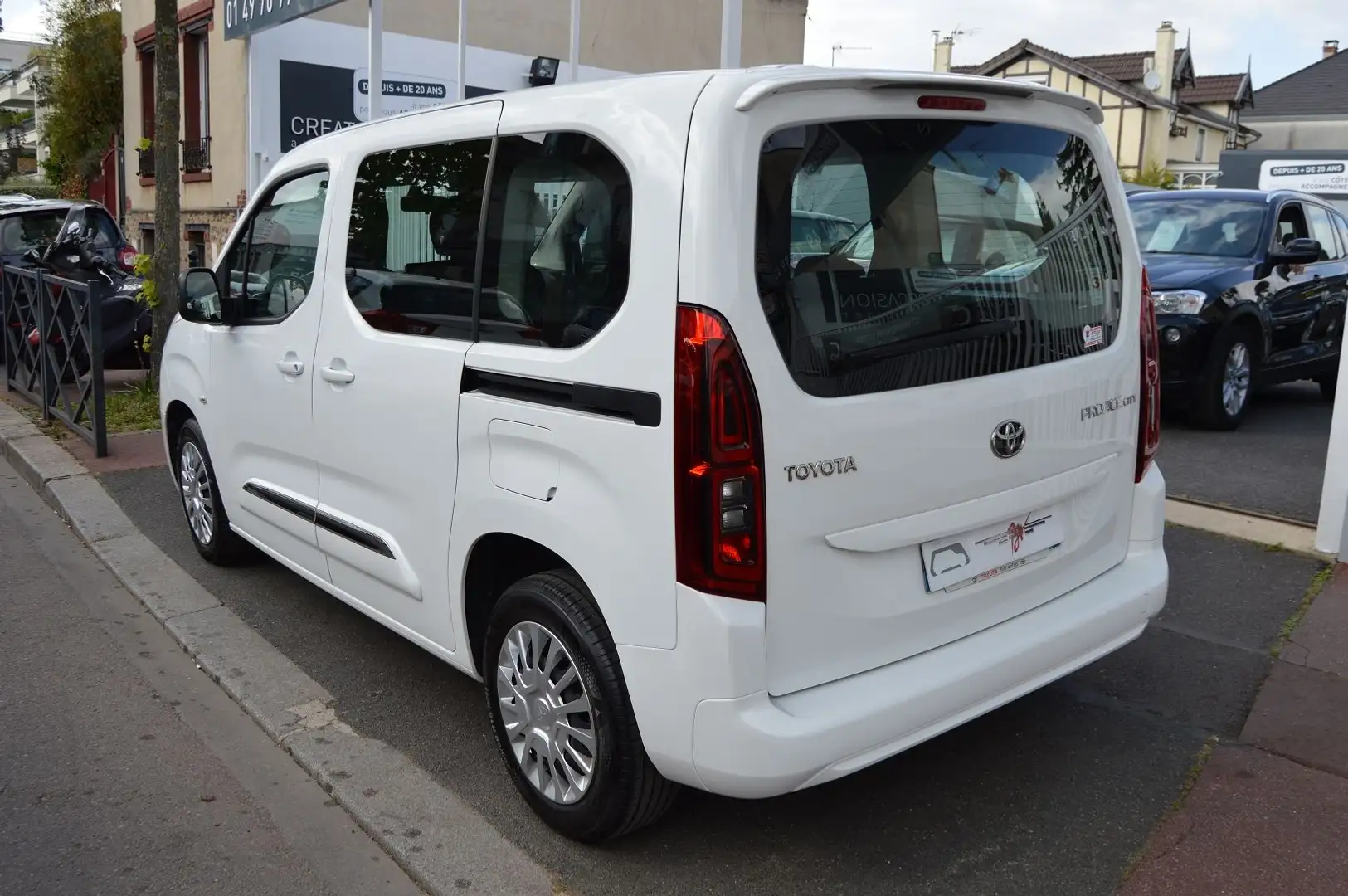 Toyota Proace City MEDIUM 1.5 130 D-4D DESIGN RC21 Blanc - 2