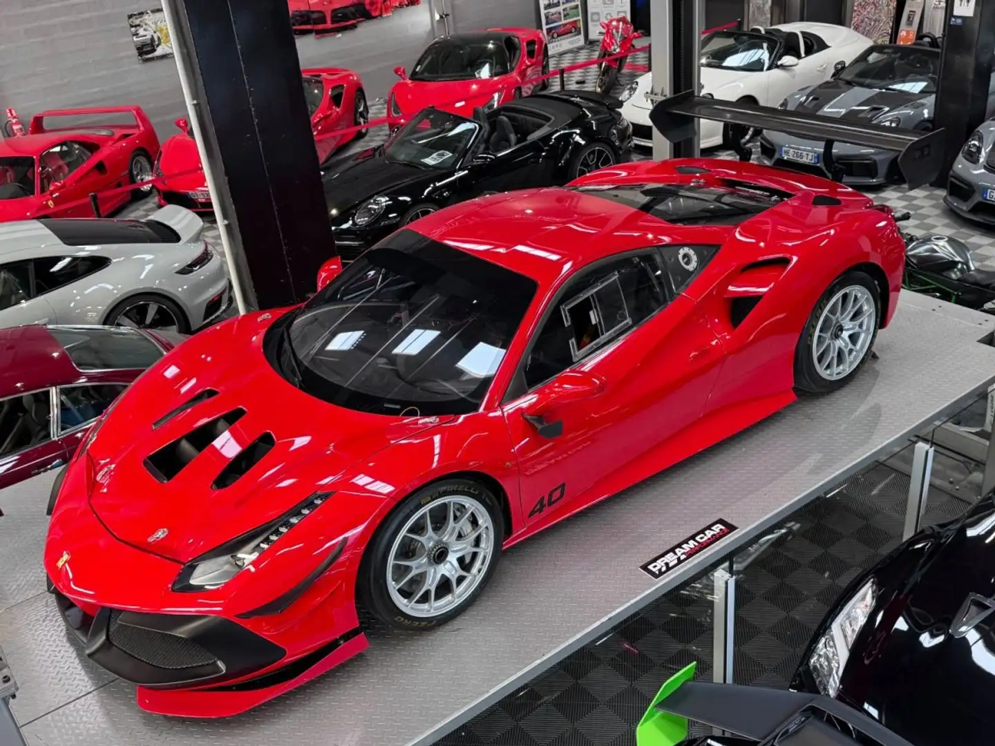 Ferrari 488 CHALLENGE EVO - TVA APPARENTE Oro - 1