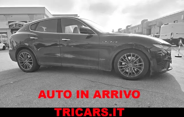 Maserati Levante 3.0 V6 Gransport 275cv auto PERMUTE