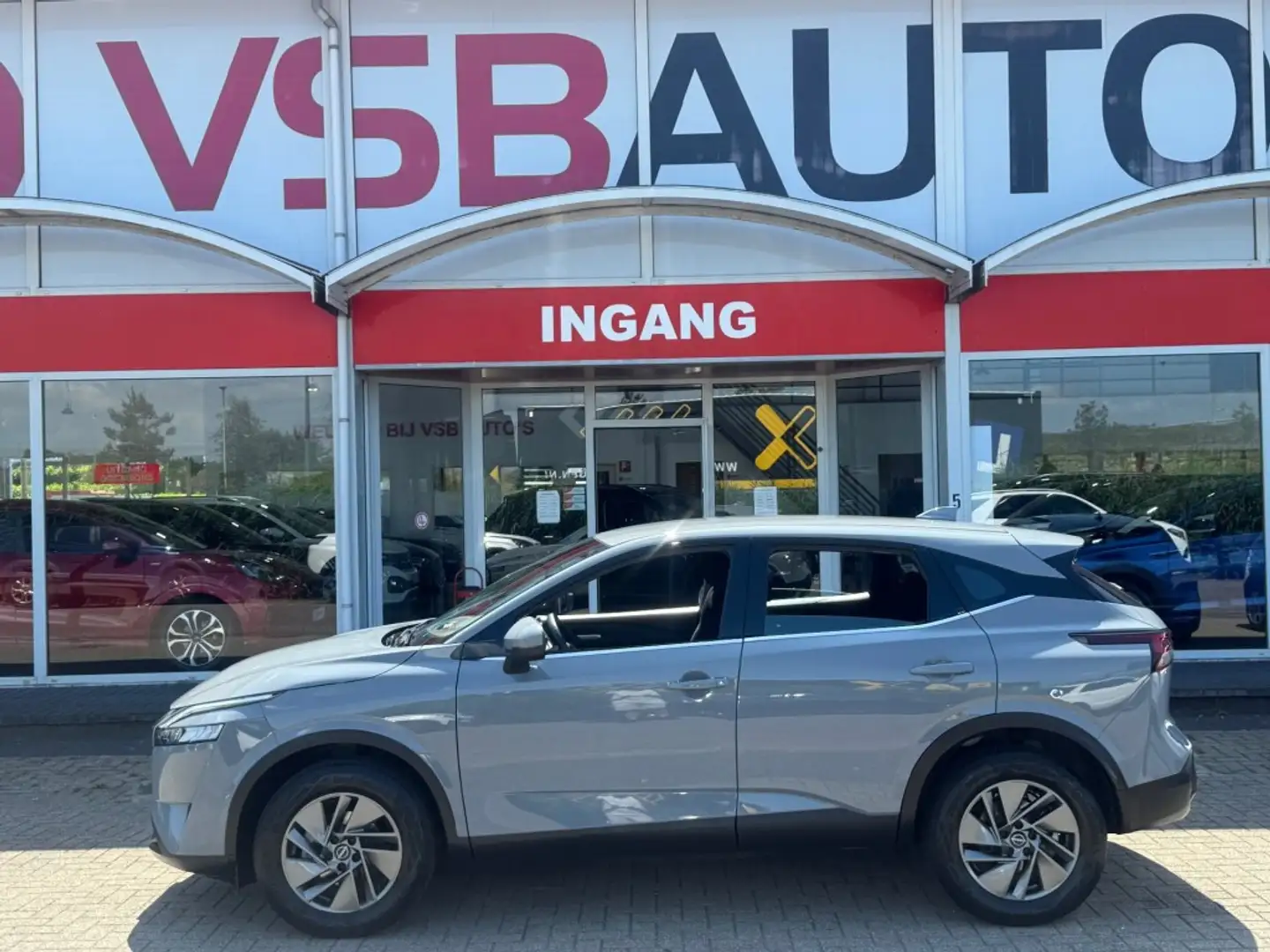 Nissan Qashqai 1.3 DIG-T 140PK NARDO-GREY NAVI CAMERA CARPLAY AIR Grijs - 2