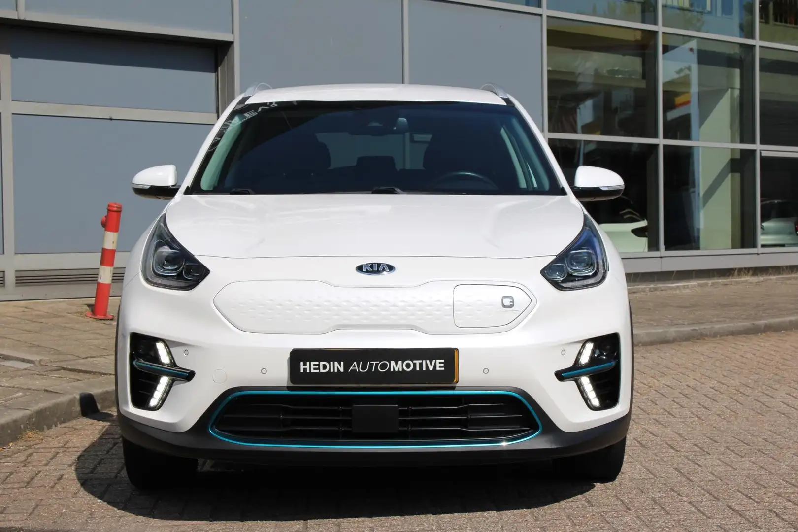 Kia e-Niro ExecutiveLine 64 kWh l Leder l Navigatie | Camera Weiß - 2