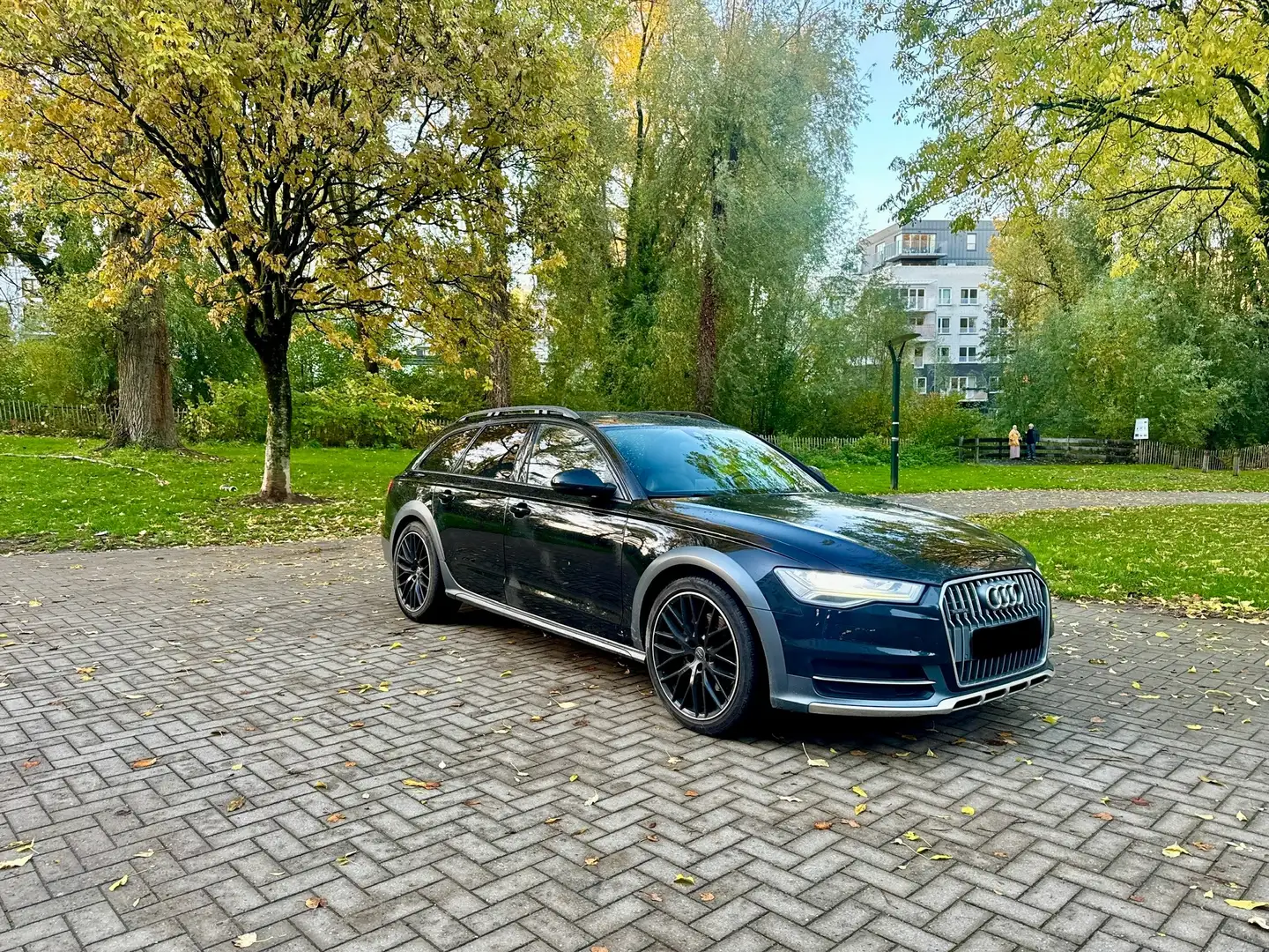Audi A6 allroad A6 Allroad 3.0 TDi V6 Quattro S tronic Zwart - 1